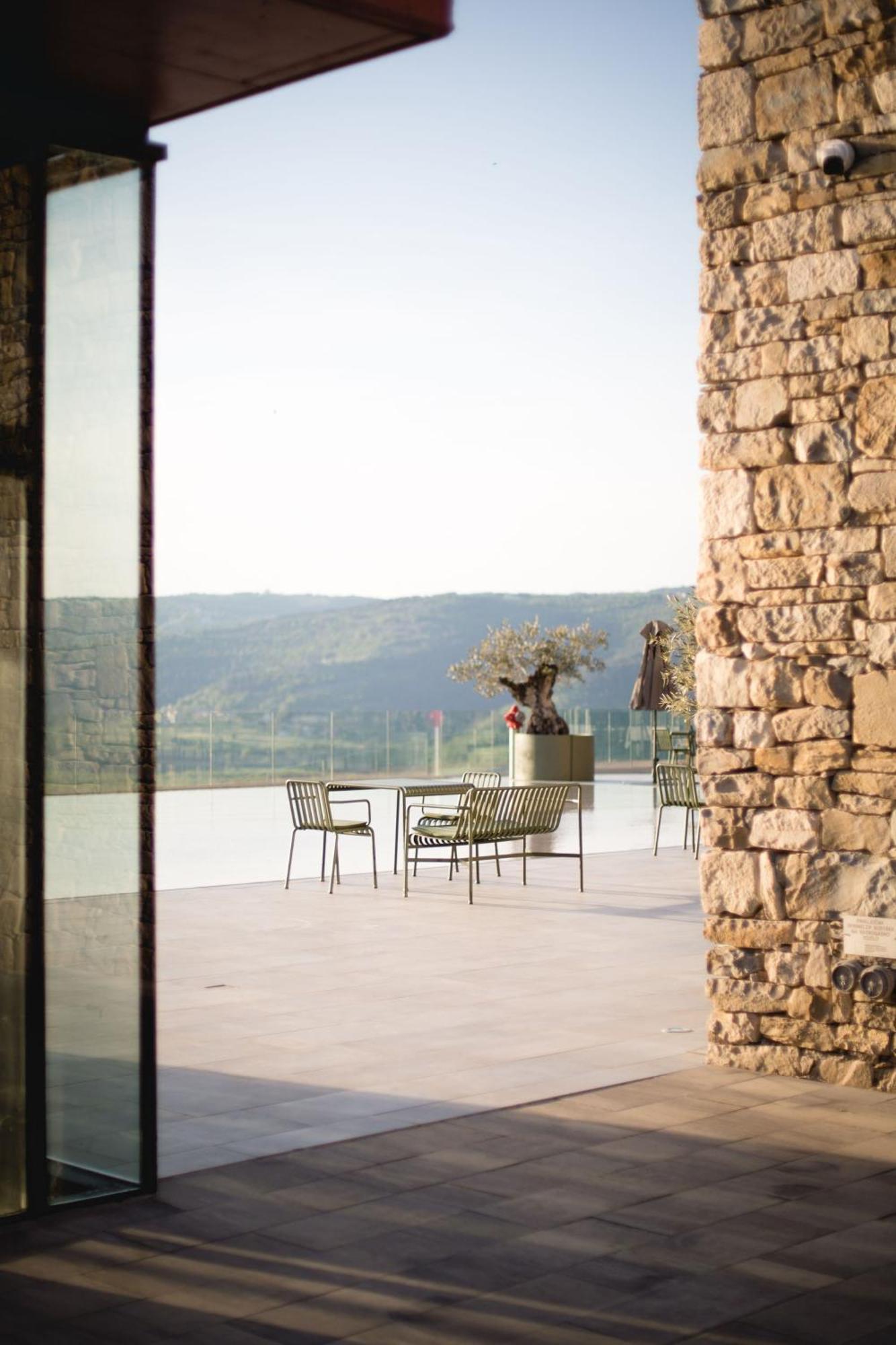 Winery & Design Hotel Roxanich Motovun Exteriér fotografie